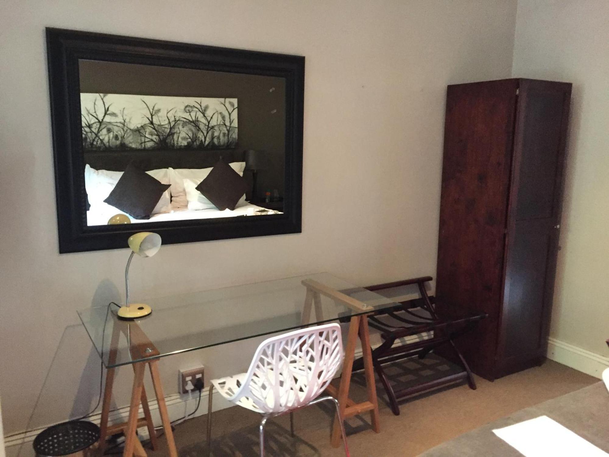 Melville Turret Guesthouse Йоганнесбурґ Номер фото